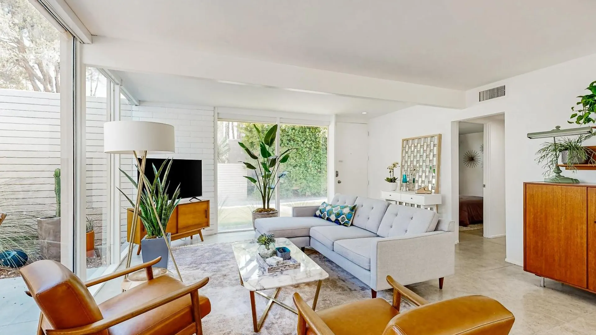Racquet Club Garden Villas Unit 114 Permit# 4550 Palm Springs